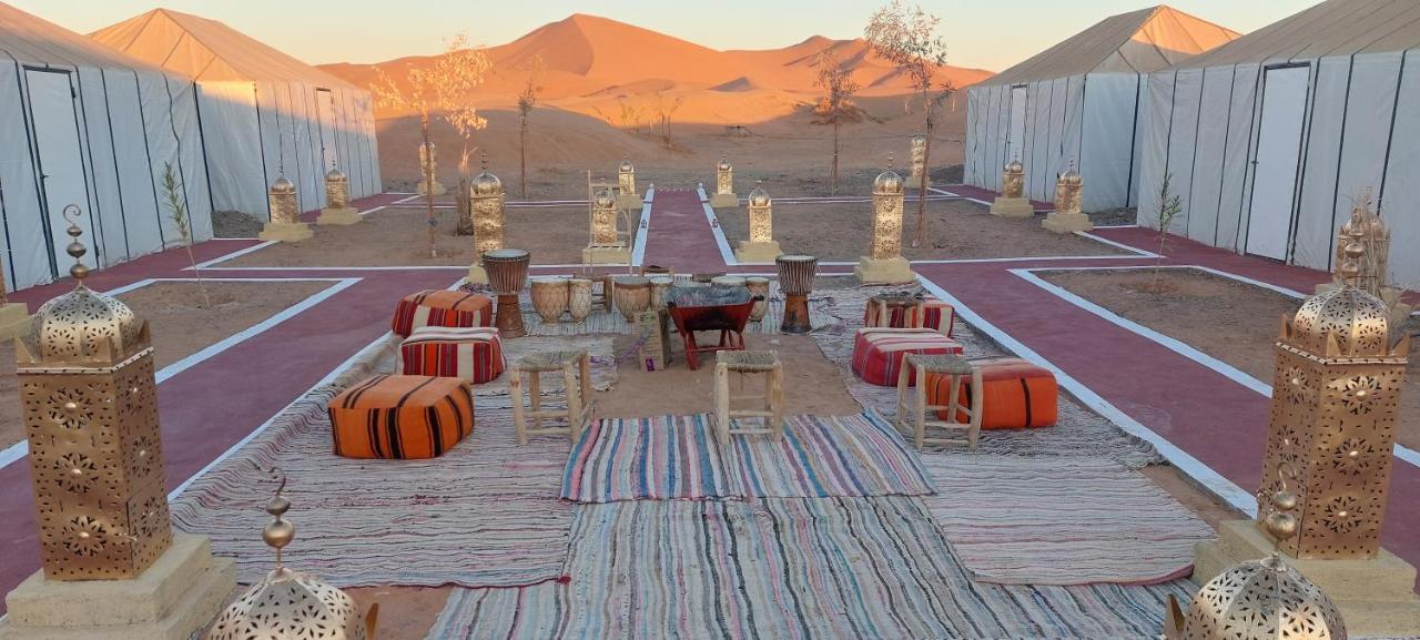 Hotel Tafouyte Luxury Camp Merzouga Exterior foto