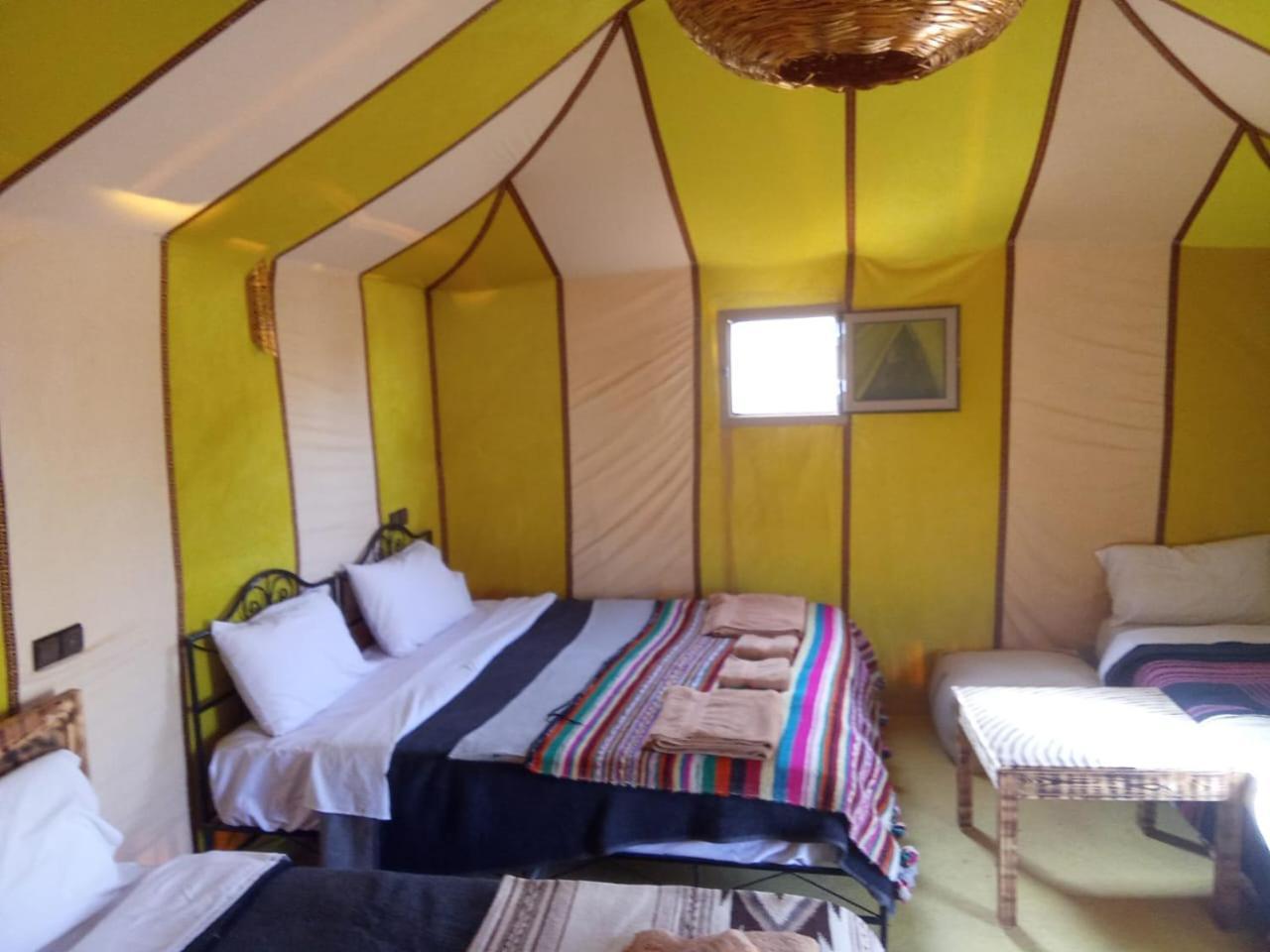 Hotel Tafouyte Luxury Camp Merzouga Habitación foto